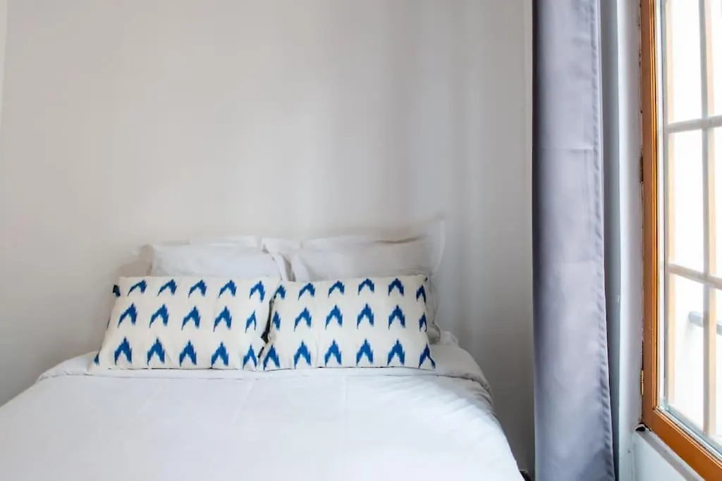 Apartment Studio Spacieux Dans Le Beau Quartier Du Marais Paris